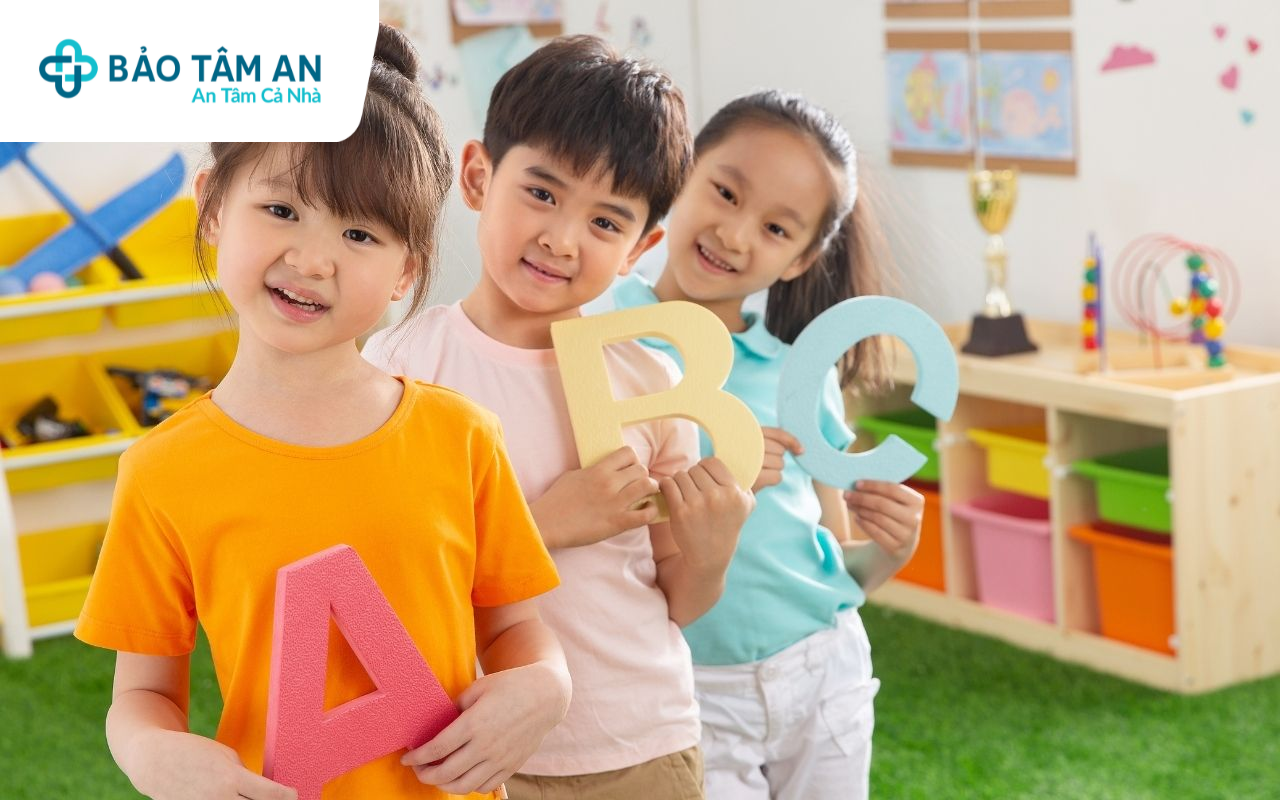 cac-hoat-chat-giup-phat-trien-nao-bo-cua-tre-nha-thuoc-bao-tam-an
