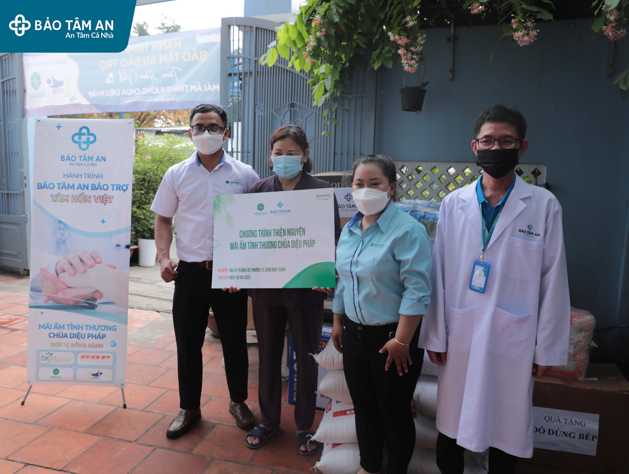 Công ty CP Dược Phẩm Medstand đồng hành cùng Bảo Tâm An trong hành trình thiện nguyện tại mái ấm Chùa Diệu Pháp - Bình Thạnh